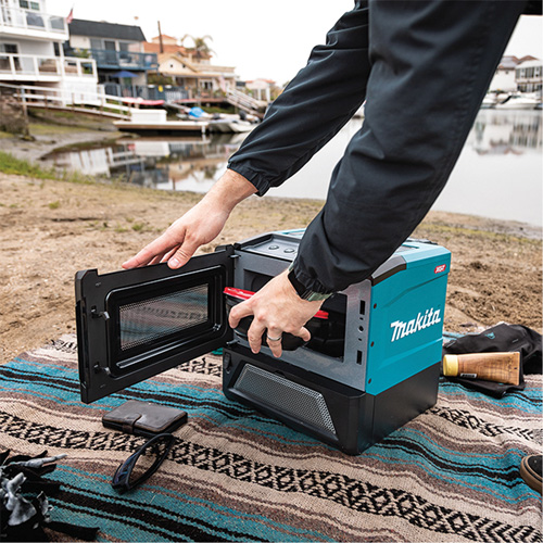 40V Max XGT Cordless Microwave Oven (Tool Only), 350 W/500 W, Black/Blue O-Max