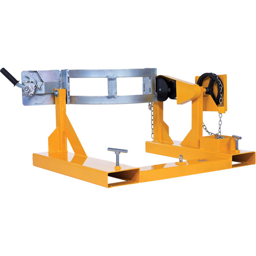 Porte-baril pour chariot &agrave; fourche, Pour 55 gal. US (45,8 gal imp&eacute;rial) O-Max