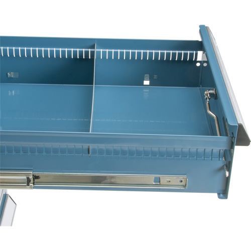 &eacute;tabli sur pi&eacute;destal avec une porte & quatre tiroirs, 4 Tiroirs, 18" la x 21" p x 28" h O-Max