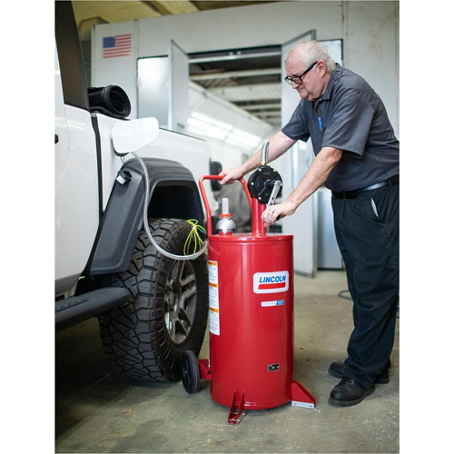 Chariot &agrave; carburant en acier de 25 gallons avec pompe rotative bidirectionnelle et filtre O-Max