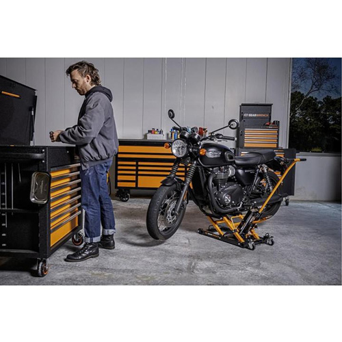 ATV and Motorcycle Jack, 0.75 Ton(s) Capacity, 4-2/3" Lowered, 14-1/2" Raised, Manual Hydraulic O-Max