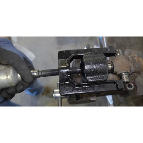 Extracteur de joints de cardan moyens, 1 Mcx, Longueur de l'extracteur 1,7" O-Max
