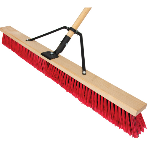 Balai-brosse &agrave; manche renforc&eacute;, 36", Moyen, Soies PVC O-Max