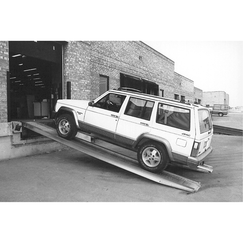 Aluminum Twin Ramps with Perforated Traction Grip O-Max