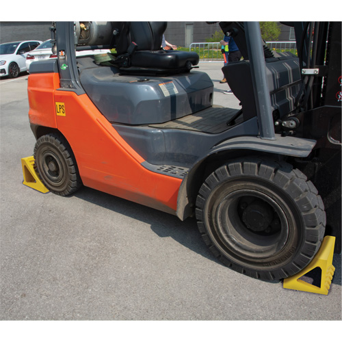 Cales-roue en fer O-Max