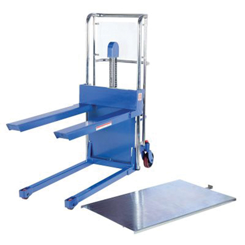 Gerbeur Hefti-Lift, M&eacute;canisme Pompe au pied, Capacit&eacute; de 400 lb, Levage max de 44" O-Max