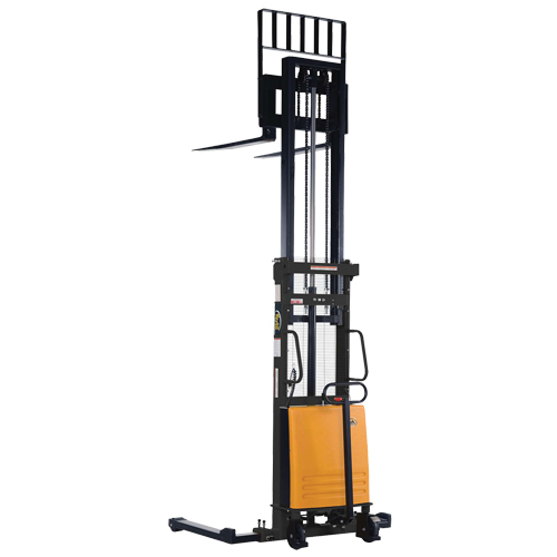 Gerbeur pour chariot &eacute;l&eacute;vateur, Fonctionnement &eacute;lectrique, Capacit&eacute; 2000 lb, Lev&eacute;e max 118" O-Max