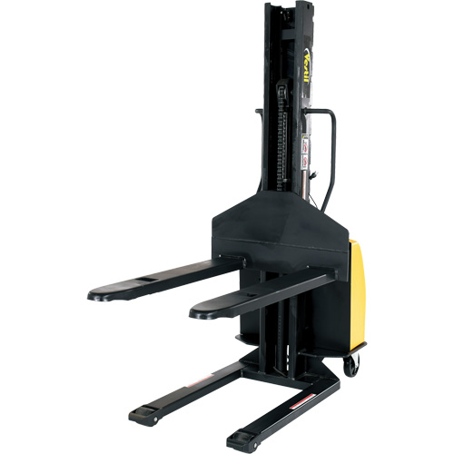 Gerbeur motoris&eacute; avec m&acirc;t &eacute;troit, Fonctionnement &eacute;lectrique, Capacit&eacute; 1500 lb, Lev&eacute;e max 63" O-Max