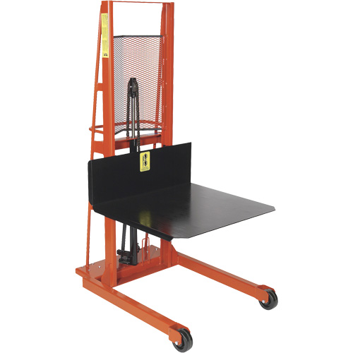 Gerbeur hydraulique &agrave; plateforme, M&eacute;canisme Treuil manuel, Capacit&eacute; de 1000 lb, Levage max de 80" O-Max