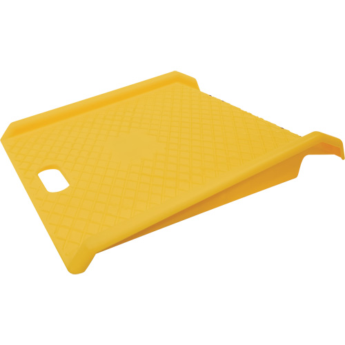 Portable Poly Hand Truck Curb Ramp, 1000 lbs. Capacity, 27" W x 27" L O-Max