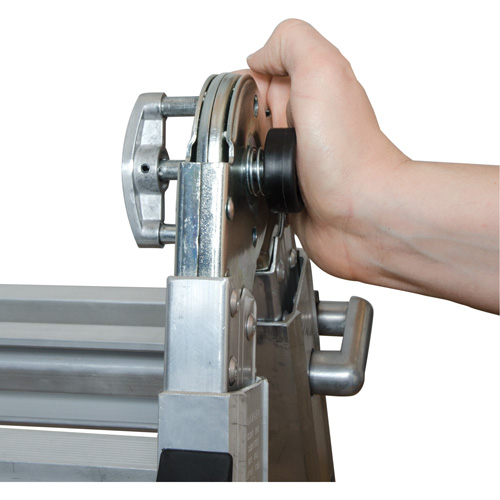 &eacute;chelle t&eacute;lescopique multifonction, Aluminium, 300 lb, CSA calibre 1A O-Max