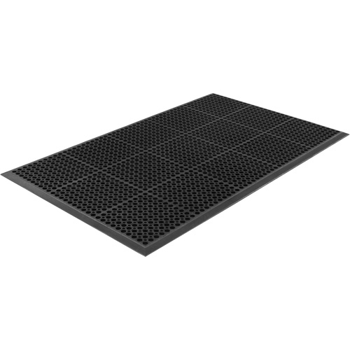 Tapis de s&eacute;rie Competitor, &agrave; fentes, 3' x 5' x 7/8", Noir, Caoutchouc naturel O-Max