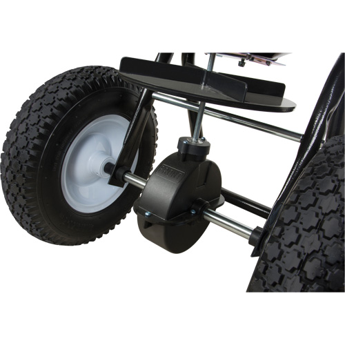 Broadcast Spreader, 11000 sq. ft., 50 lbs. capacity O-Max