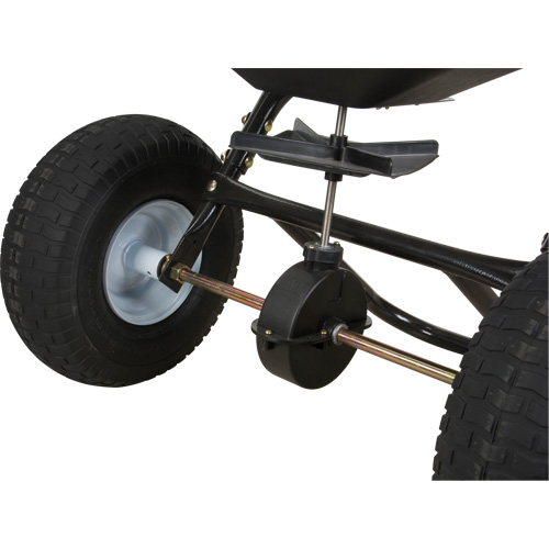 Broadcast Spreader with Stainless Steel Hardware, 27000 sq. ft., 125 lbs. capacity O-Max
