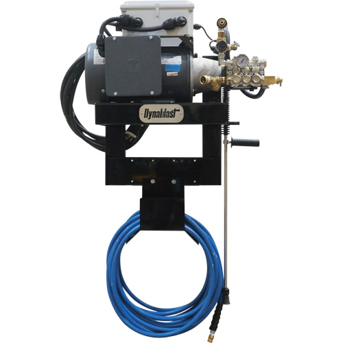 Laveuse &agrave; pression &agrave; eau chaude et froide murale 230V, &eacute;lectrique, 1900 PSI, 4 gal./min O-Max