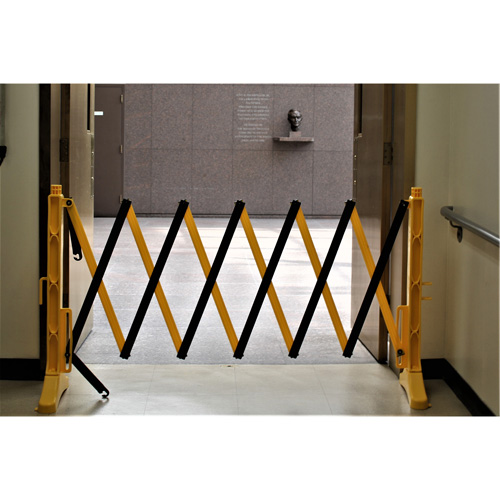 Barri&egrave;re Xpandit, 36" h x 11,5' lo, Noir/Jaune O-Max