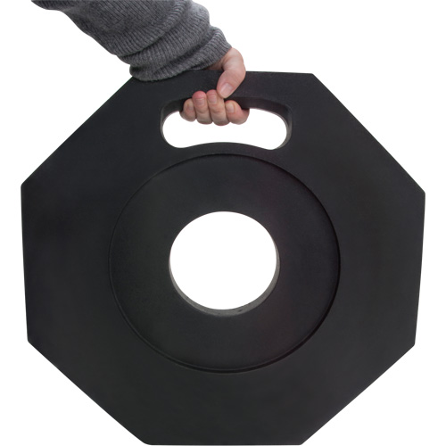 Base en caoutchouc pour poteaux d&eacute;lin&eacute;ateurs de qualit&eacute; sup&eacute;rieure, 12 lb O-Max