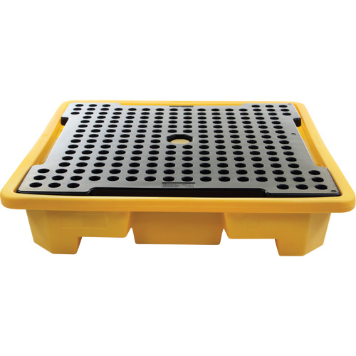 Palette de d&eacute;versements pour quatre barils, Capacit&eacute; de d&eacute;versement 66 gal. US, 57,5" x 57,5" x 12" O-Max