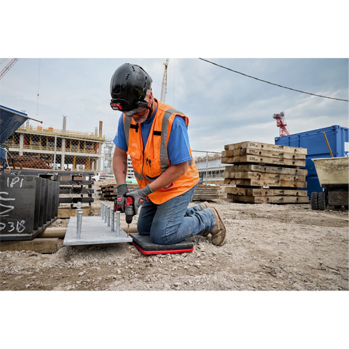 Tapis repose-genoux Packout, 18,7" lo x 13,7" la, 2,2" &eacute;pais O-Max