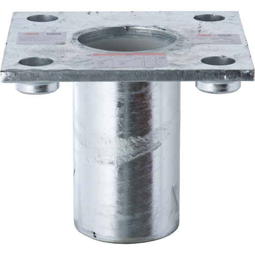 Base d'insertion principale galvanis&eacute;e avec plaque sup&eacute;rieure pour espace clos DBI-SALA O-Max
