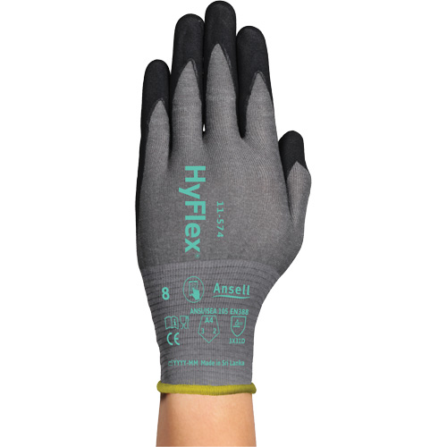Gants r&eacute;sistants &agrave; la coupe HYFLEX 11-574, Taille 5/2T-petit, Calibre 21, Rev&ecirc;tement Mousse de nitrile, Enveloppe en Intercept, ASTM ANSI niveau A4/EN 388 niveau D O-Max
