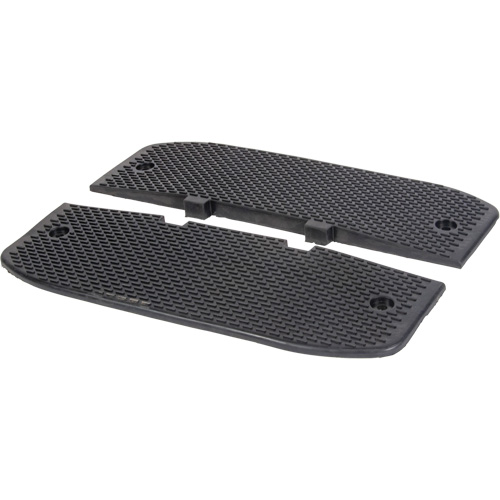 Embouts d'extr&eacute;mit&eacute;s pour bosse de d&eacute;c&eacute;l&eacute;ration, Caoutchouc, 3' lo x 20" la x 2" h O-Max