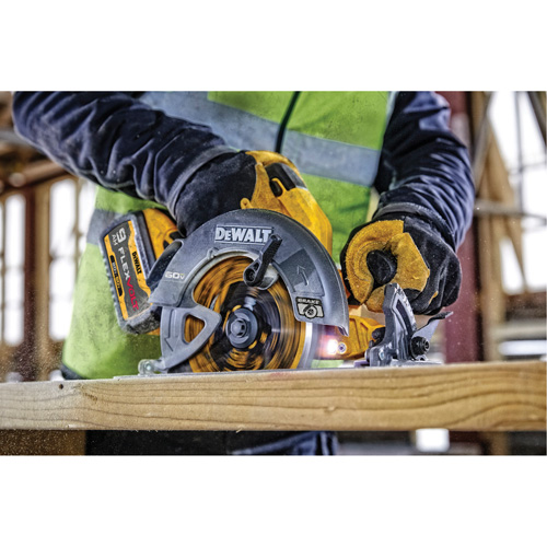 FlexVolt&reg; Max Brushless Circular Saw with Electric Brake Kit, 7-1/4", 60 V O-Max