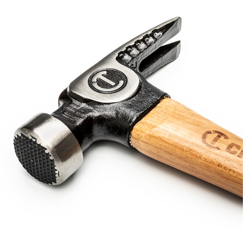 Marteau de charpente &agrave; face meul&eacute;e, 22 oz, Prise en Bois, 18" lo O-Max