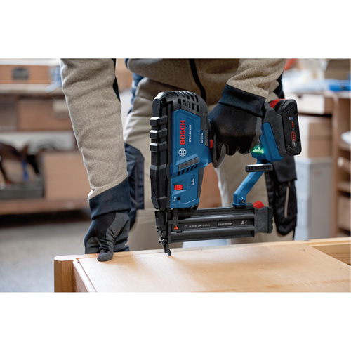 Brushless 18-Gauge Brad Nailer (Tool Only), 18 V, Lithium-Ion O-Max
