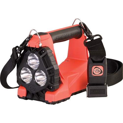 Lanterne multifonctionnelle 180 Vulcan, DEL, 1200 lumens, 5.75 hres de fonctionnement, piles Rechargeable, Compris O-Max