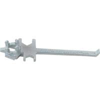 Single Ended Specialty Bung Nut Wrench, 1-1/2" Opening, 7-1/2" Handle, Zinc Cast Steel DC790 | O-Max