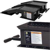 Rampes pour camions lourds avec longue poign&eacute;e en T, Capacit&eacute; 40 000 lb, 45" lo, 13-1/2" la, Hauteur de 9-19/50" O-Max