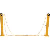 Syst&egrave;me de bornes de protection et chaînes pour quai, Acier, 42" h x 6-5/8" la, Jaune O-Max