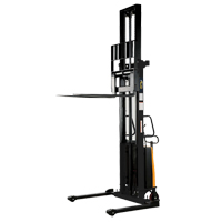 Gerbeur pour chariot &eacute;l&eacute;vateur, Fonctionnement &eacute;lectrique, Capacit&eacute; 2000 lb, Lev&eacute;e max 150" O-Max