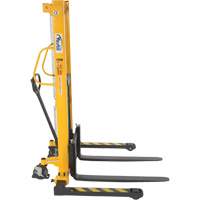 Gerbeur hydraulique manuel, Fonctionnement Pompe manuelle, Capacit&eacute; 2000 lb, Lev&eacute;e max 63" O-Max