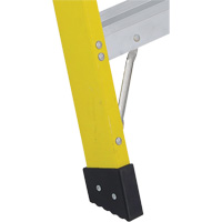 Industrial Heavy-Duty Stepladders (6400 Series), 4', Fibreglass, 300 lbs. Capacity, Type 1A O-Max