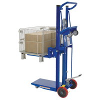 Empileur &agrave; plateforme, M&eacute;canisme Pompe au pied, Capacit&eacute; de 750 lb, Levage max de 52" O-Max