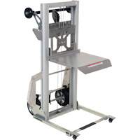 Appareil de levage portatif en aluminium, M&eacute;canisme Pompe au pied, Capacit&eacute; de 200 lb, Levage max de 61" O-Max