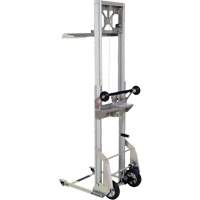 Appareil de levage portatif en aluminium, M&eacute;canisme Pompe au pied, Capacit&eacute; de 200 lb, Levage max de 61" O-Max