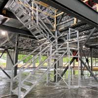 Escalier Smartstairs t&eacute;lescopique &agrave; 3-5 marches en aluminium O-Max