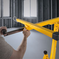 Appareils de levage pour panneaux de cloisons s&egrave;ches O-Max