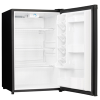 Compact Refrigerator, 32-11/16" H x 20-11/16" W x 20-7/8" D, 4.4 cu. ft. Capacity O-Max