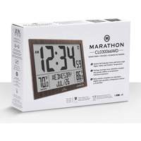 Horloge à réglage automatique à calendrier complet avec de très grands caractères, Numérique, À piles, Brun OR498 | O-Max