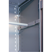 Support pour barre de suspension de rayonnage enclenchable Interlok O-Max