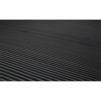 Tapis KleenSweep No 391, Couloir, 4' x 105' x 1/8", Noir O-Max