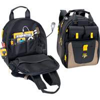 Sac &agrave; dos avec prises de recharge pour appareils &eacute;lectroniques, 15" lo x 10-1/2" la, Noir, Polyester O-Max
