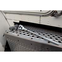 24-Tooth Quick Release Teardrop Ratchet, 3/4" Drive, Plain Handle O-Max