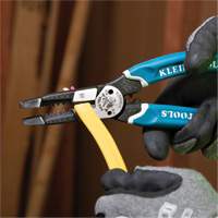 Klein-Kurve&reg; Heavy-Duty Wire Stripper, Cutter & Crimper Multi-Tool, 8-1/4" L, 8 - 20 AWG O-Max
