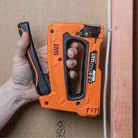 Loose Cable Stapler, 5/16"/1/4"/11/32" Staples O-Max