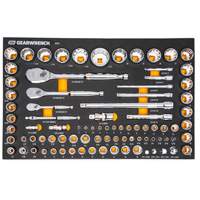 Jeu d'outils SAE/m&eacute;triques pour m&eacute;canicien &agrave; 90 dents 1/4", 3/8" & 1/2" avec plateau de rangement en mousse O-Max